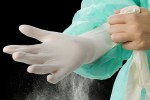 Lợi ích tuyệt vời khi mang găng tay cao su y tế có bột