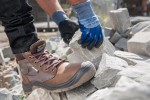Những tính năng an toàn của giày bảo hộ lao động